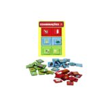 Jogo de associações Combinações, da Materiais para Brincar, com uma placa de MDF e 54 peças coloridas.