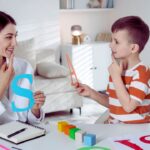 Desenvolvimento da fala e linguagem: a chave para a comunicação plena na infância